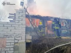 Після авіаудару по Липцям сталися масштабні пожежі – ДСНС