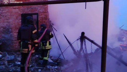 Враг сбросил авиабомбу на центр Волчанска: Произошел масштабный пожар