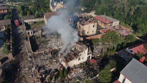 Ракетная атака на Харьков: Как выглядит место попадания с высоты птичьего полета
