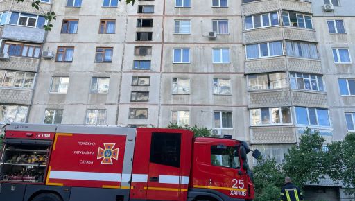В Харькове горела многоэтажка: В дымовой ловушке оказались мама с младенцем