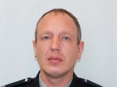 Стало відомо прізвище поліцейського, який загинув під час евакуації у Вовчанську
