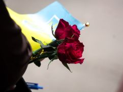 На Балаклійщині поховали військового, який згорів з побратимами в автівці після удару дрона