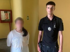 Харківські копи повернули додому дівчинку, яка втекла з дому