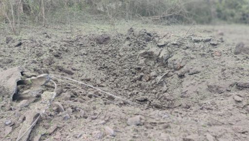 З'явилися фото наслідків авіаудару по околицях Золочівщини