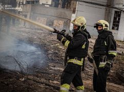 Масштабный пожар на градирне в Харькове: ГСЧС показала кадры с места