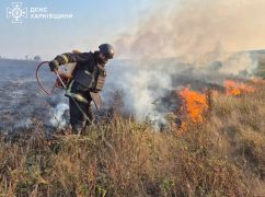 Оккупанты массированно обстреляли Купянск: ГСЧС заявила о пожарах