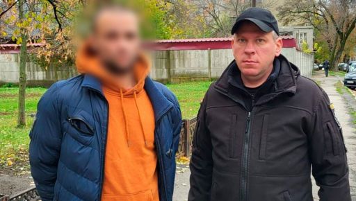 В Харькове 39-летний мужчина оскорблял и избивал мать: полиция сообщила о подозрении