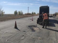 На Харківщині почали аварійний ремонт важливого логістично маршруту