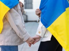 Гідність та свобода в наших серцях, або Як українці змінюють світ у найважчі часи