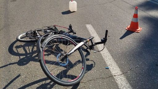 У Харкові велосипедист потрапив під колеса авто