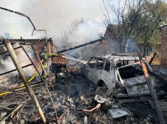 На Харківщині через артобстріл зайнялася велика пожежа: Подробиці