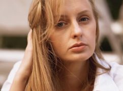 Харківська депутатка з партії Порошенка склала мандат і виїхала в Канаду