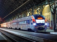 Укрзалізниця показала, як евакуйовувала пасажирів потягу Харків-Перемишль