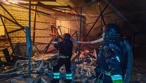 На Харківщині ворог атакував агропідприємство, приватні будинки та авто - ОВА