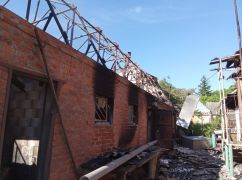 Два села у Золочівський громаді зазнали російських ударів: фото руйнувань