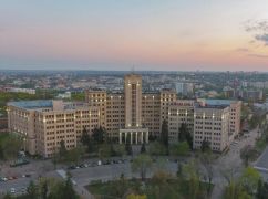 Окупанти під час ракетної атаки на Харків пошкодили найстаріший університет Лівобережної України (ОНОВЛЕНО)