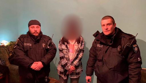 Хранила гранату и наркотики: В Харьковской области полицейские схватили женщину, которая была в розыске