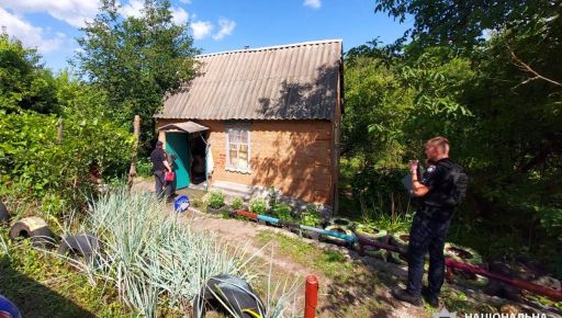 У Харківській області чоловік пробрався до будинку пенсіонера та пограбував