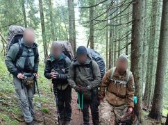 Прикордонний пес спіймав утікачів із Харківщини біля кордону з Румунією