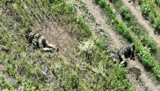 Военные показали кладбище из российских захватчиков на Харьковщине