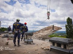 В Харькове спасатели расчистили после обстрелов 19 объектов