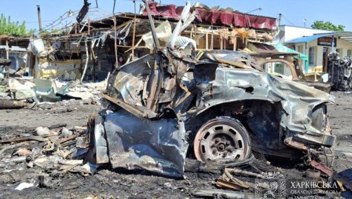 В Печенегах после ракетной атаки РФ вспыхнул пожар площадью 400 м&sup2;