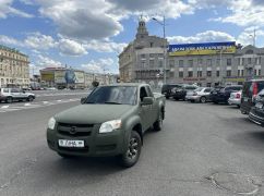Харківська бригада назвала автівку на честь відомої української поетеси
