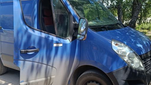 В Харьковской области задержали мужчину, который обворовал припаркованный автомобиль