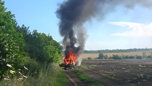 В Харьковской области вражеский дрон уничтожил автомобиль энергетиков (ФОТОФАКТ)