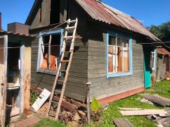 Російські війська атакували два села на Харківщині: кадри руйнувань