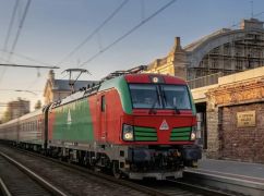 Двое футболистов "Харькова" перешли в аренду в киевский клуб: детали
