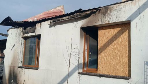 Російський дрон знищив дім на Харківщині: кадри з місця