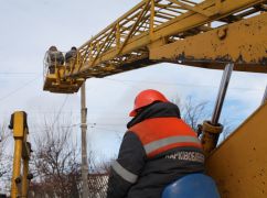 На Харківщині енергетики відновили мережу, яку окупанти пошкодили на Новий рік
