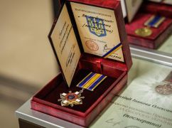 На Харківщині сім&rsquo;ям загиблих поліцейських вручили медалі "За оборону України"