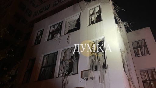 Синєгубов пояснив, чому затягується відновлення обстріляної будівлі Держпрому в Харкові