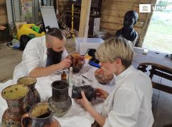 Ухо Сковороды нашли в ящике: появились фото восстановления музея на Харьковщине