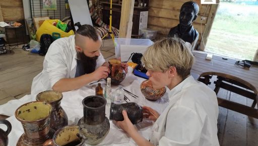 Ухо Сковороды нашли в ящике: появились фото восстановления музея на Харьковщине