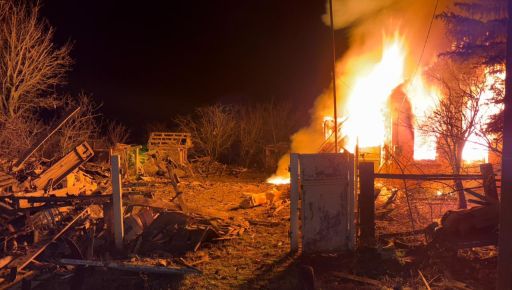 Россияне уничтожили гражданские дома на Харьковщине: фото с места событий