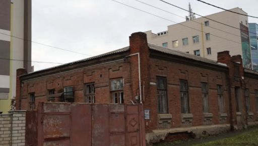 У Харкові дрони РФ пошкодили понад 10 об’єктів культурної спадщини - архітектор