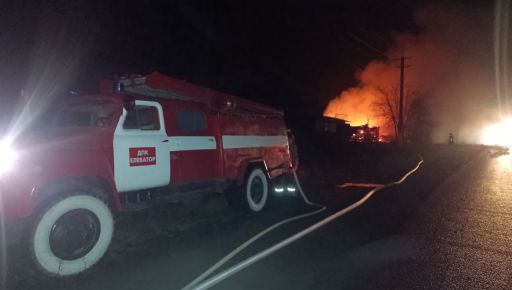 На Богодухівщині за добу ліквідували дві пожежі: кадри гасіння