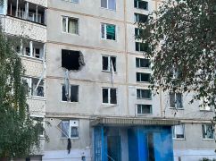 В деоккупированном Волчанске россияне обстреляли многоэтажку: есть погибшие и раненые