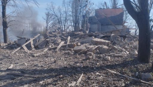 Оккупанты обстреляли Харьковщину ракетами, авиабомбами и минометами: Кадры последствий