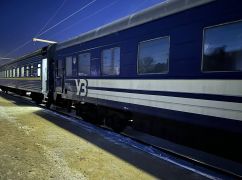 Укрзалізниця показала, як всередині виглядають вагони незламності на харківському вокзалі