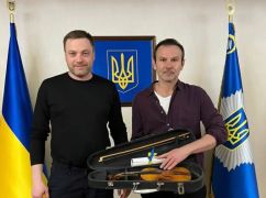 Вакарчук рассказал, как Монастырский подарил ему скрипку из Харькова