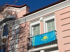 Казахстан закликав своїх громадян виїхати з Одеси та Харкова: Названа причина