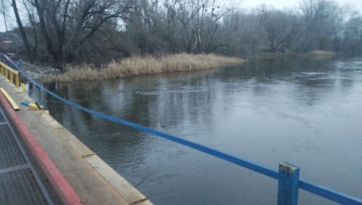 На Харківщині загинули троє людей, які впали з машиною в річку