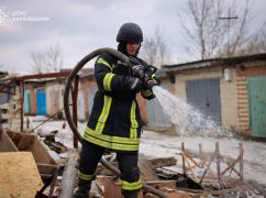 Окупанти завдали удару по передмістю Харкова: кадри з місця