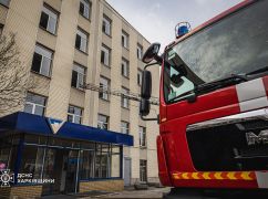 В Харькове загорелось здание с офисами: кадры с места