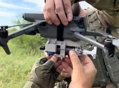 Харьковские гвардейцы показали, как подаренные волонтерами дроны уничтожают оккупантов