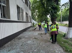 В результате обстрела Слободского района Харькова повреждены по меньшей мере 44 здания - мэрия